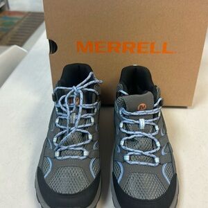 Merrell kids mid high hiking shoe. Also waterproof. Brand new never worn!!